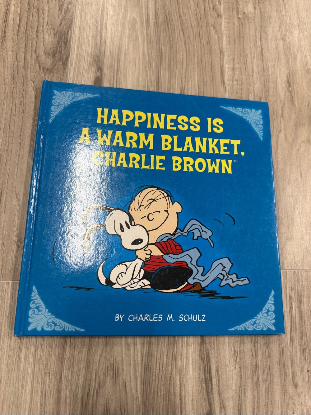 Happiness Is a Warm Blanket, Charlie Brown - Blue Peanuts Book